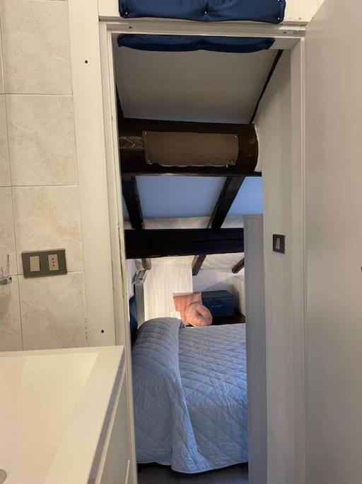 Accademia Love Apartment Bergamo Ngoại thất bức ảnh