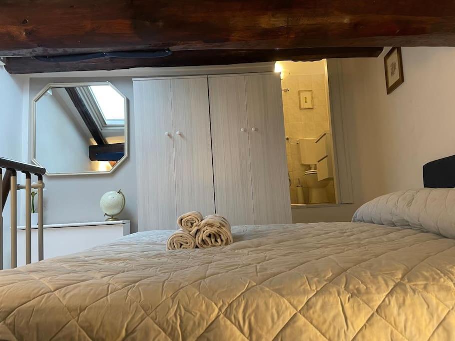Accademia Love Apartment Bergamo Ngoại thất bức ảnh